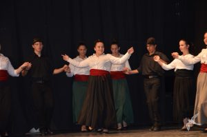 2016 “Χορεύω, παίζω και σου τραγουδώ”