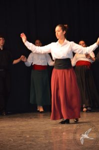 2016 “Χορεύω, παίζω και σου τραγουδώ”