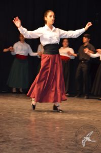 2016 “Χορεύω, παίζω και σου τραγουδώ”