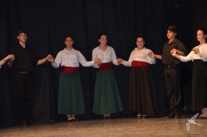 2016 “Χορεύω, παίζω και σου τραγουδώ”