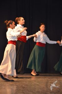 2016 “Χορεύω, παίζω και σου τραγουδώ”