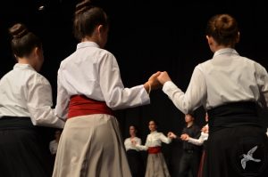 2016 “Χορεύω, παίζω και σου τραγουδώ”