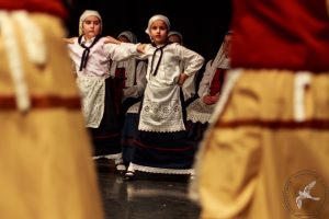 2017 “Πιάστε το χορό μικροί, μεγάλοι”