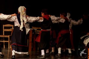 2017 “Πιάστε το χορό μικροί, μεγάλοι”