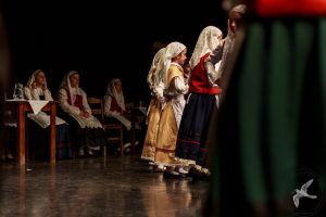 2017 “Πιάστε το χορό μικροί, μεγάλοι”