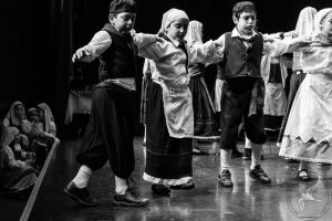 2017 “Πιάστε το χορό μικροί, μεγάλοι”