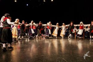 2017 “Πιάστε το χορό μικροί, μεγάλοι”