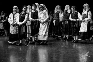 2017 “Πιάστε το χορό μικροί, μεγάλοι”