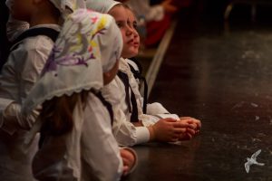 2017 “Πιάστε το χορό μικροί, μεγάλοι”