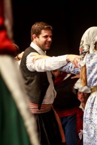 2017 “Πιάστε το χορό μικροί, μεγάλοι”