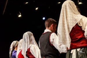 2017 “Πιάστε το χορό μικροί, μεγάλοι”