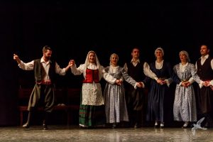 2017 “Πιάστε το χορό μικροί, μεγάλοι”