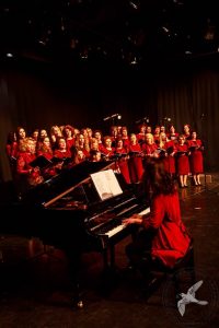 2017 “Χορεύω, παίζω και σου τραγουδώ”