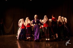 2017 “Χορεύω, παίζω και σου τραγουδώ”