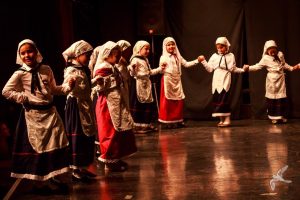 2017 “Χορεύω, παίζω και σου τραγουδώ”