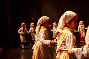 2017 “Χορεύω, παίζω και σου τραγουδώ”