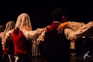 2017 “Χορεύω, παίζω και σου τραγουδώ”