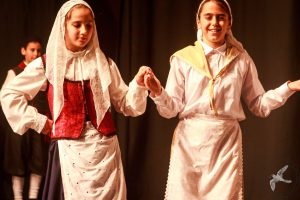 2017 “Χορεύω, παίζω και σου τραγουδώ”