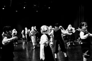 2017 “Χορεύω, παίζω και σου τραγουδώ”