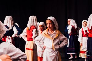 2017 “Χορεύω, παίζω και σου τραγουδώ”