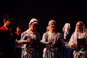 2017 “Χορεύω, παίζω και σου τραγουδώ”