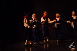 2017 “Χορεύω, παίζω και σου τραγουδώ”