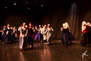 2017 “Χορεύω, παίζω και σου τραγουδώ”