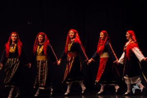 2017 “Χορεύω, παίζω και σου τραγουδώ”