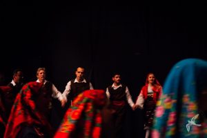 2017 “Χορεύω, παίζω και σου τραγουδώ”