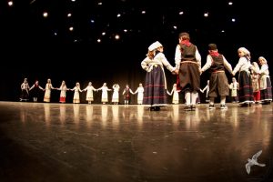 2016 “Χορεύω, παίζω και σου τραγουδώ”