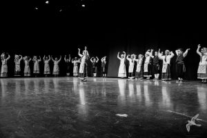 2016 “Χορεύω, παίζω και σου τραγουδώ”