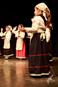 2016 “Χορεύω, παίζω και σου τραγουδώ”