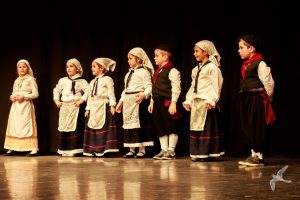 2016 “Χορεύω, παίζω και σου τραγουδώ”