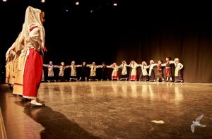 2016 “Χορεύω, παίζω και σου τραγουδώ”