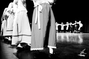 2016 “Χορεύω, παίζω και σου τραγουδώ”