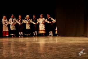 2016 “Χορεύω, παίζω και σου τραγουδώ”