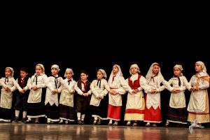 2016 “Χορεύω, παίζω και σου τραγουδώ”