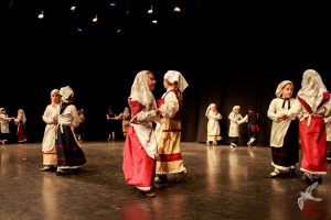 2016 “Χορεύω, παίζω και σου τραγουδώ”