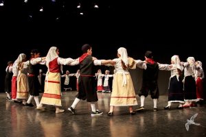 2016 “Χορεύω, παίζω και σου τραγουδώ”