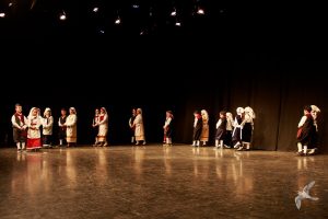 2016 “Χορεύω, παίζω και σου τραγουδώ”