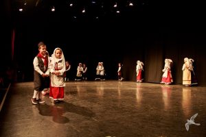 2016 “Χορεύω, παίζω και σου τραγουδώ”