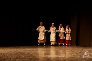 2016 “Χορεύω, παίζω και σου τραγουδώ”