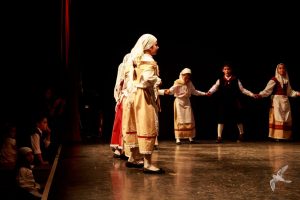 2016 “Χορεύω, παίζω και σου τραγουδώ”