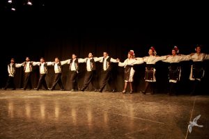 2016 “Χορεύω, παίζω και σου τραγουδώ”