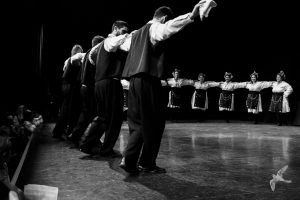 2016 “Χορεύω, παίζω και σου τραγουδώ”