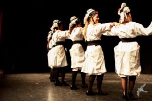 2016 “Χορεύω, παίζω και σου τραγουδώ”