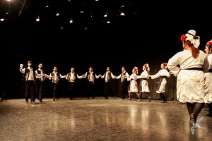 2016 “Χορεύω, παίζω και σου τραγουδώ”