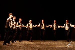 2016 “Χορεύω, παίζω και σου τραγουδώ”