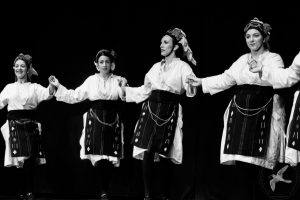 2016 “Χορεύω, παίζω και σου τραγουδώ”