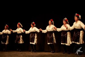 2016 “Χορεύω, παίζω και σου τραγουδώ”